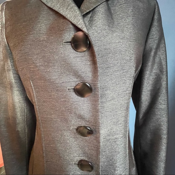 Kasper size 4.  Brown with gold hints of color pant suit * business suit - Picture 4 of 14